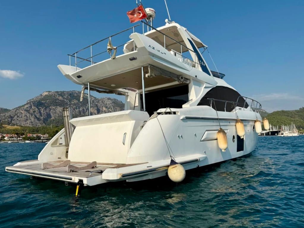 Azimut 50