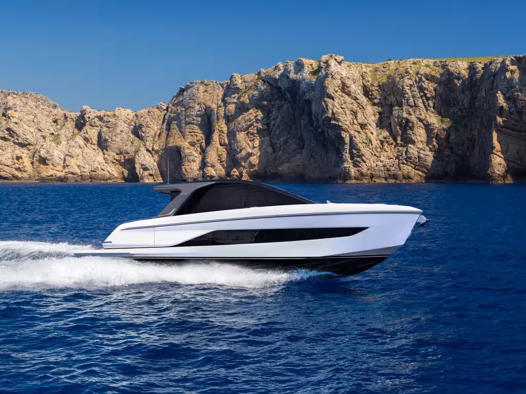 Princess C48 deck saloon