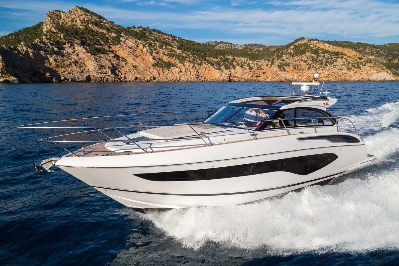 Princess V50 Deck Saloon