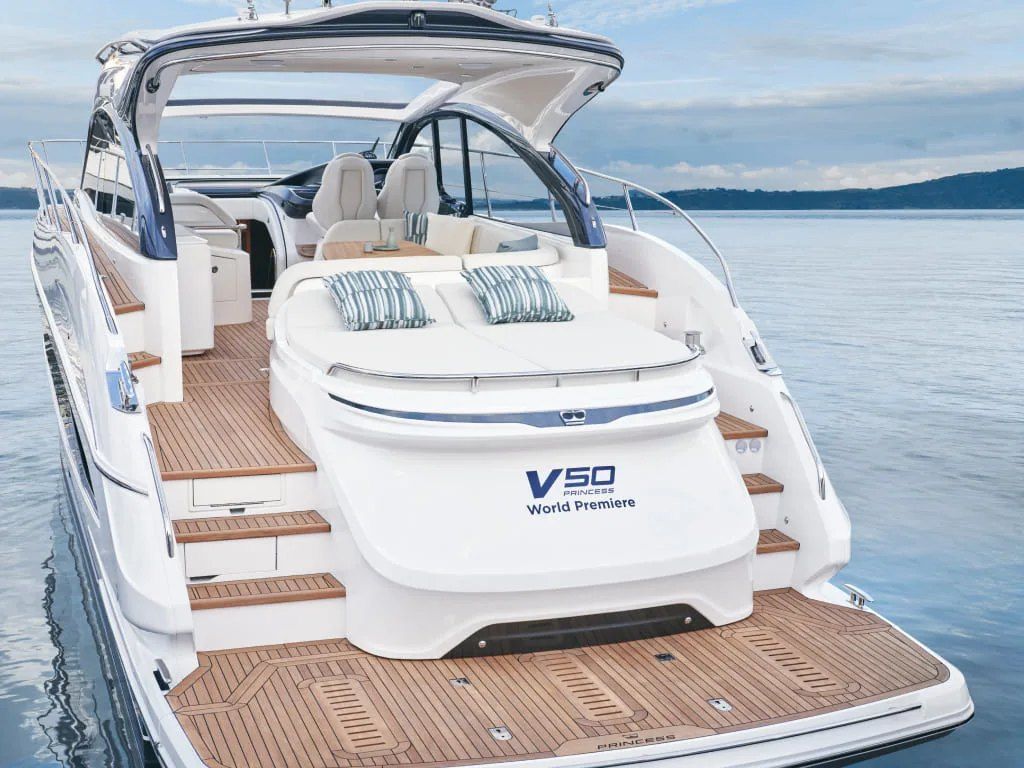 Princess V50 Open