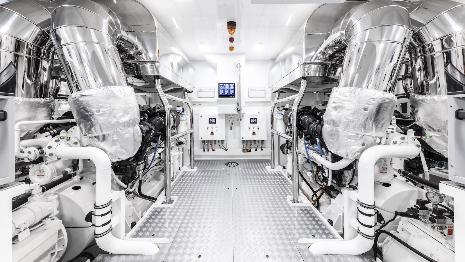 Technical Service & Maintenance by Crystal Yachts Georgia