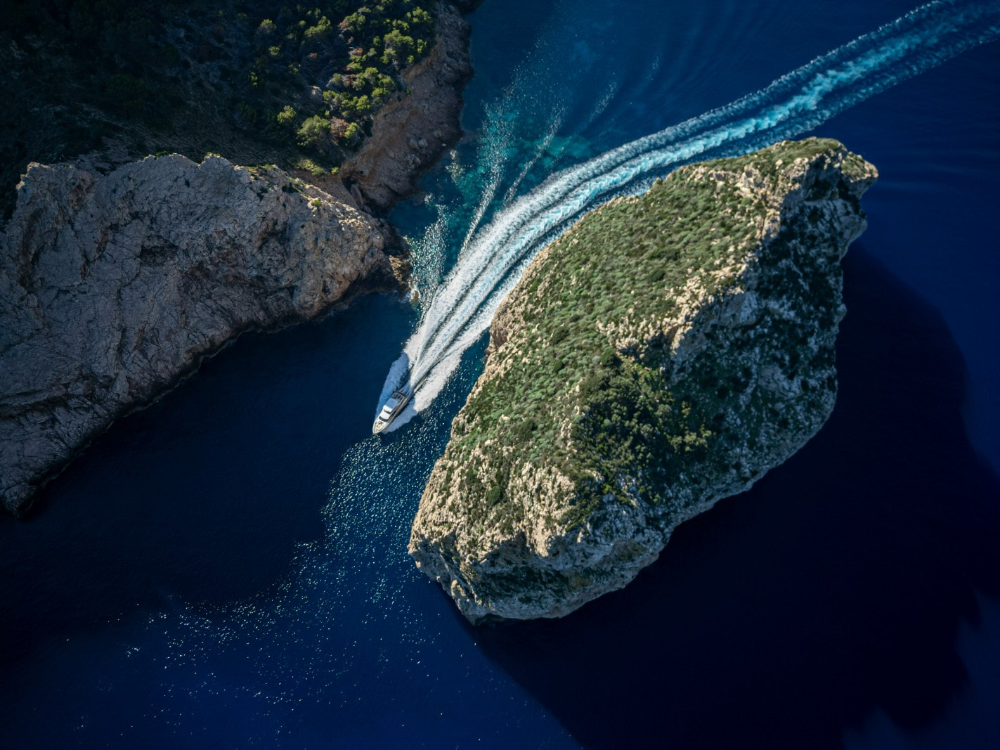 Yacht Charter Management by Crystal Yachts Georgia